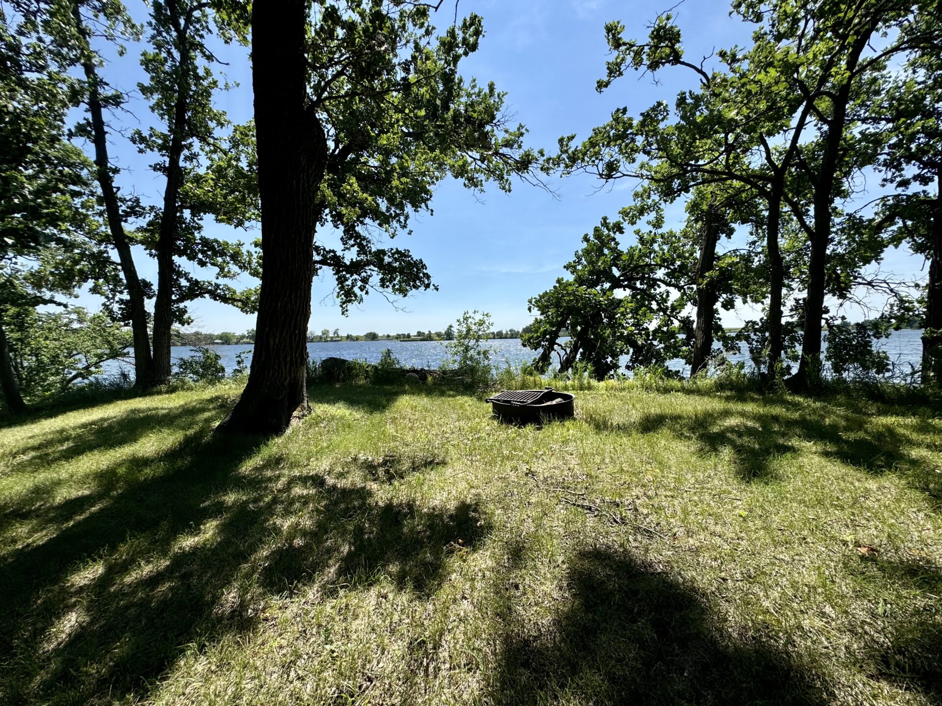 Almos Lake – 121109 Buffalo Lake Ln Eden, SD