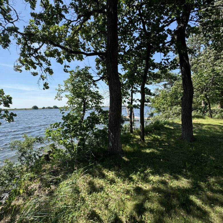 Almos Lake – 121109 Buffalo Lake Ln Eden, SD
