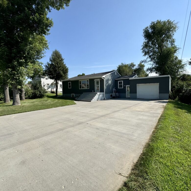 405 6th Ave – Britton, SD