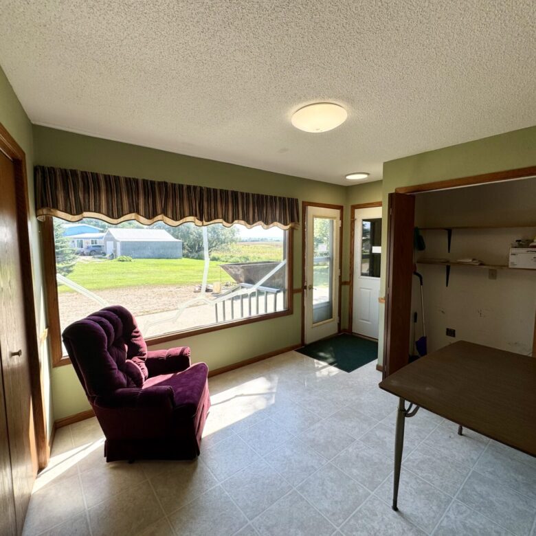 1803 Vander Horck St. – Britton, SD