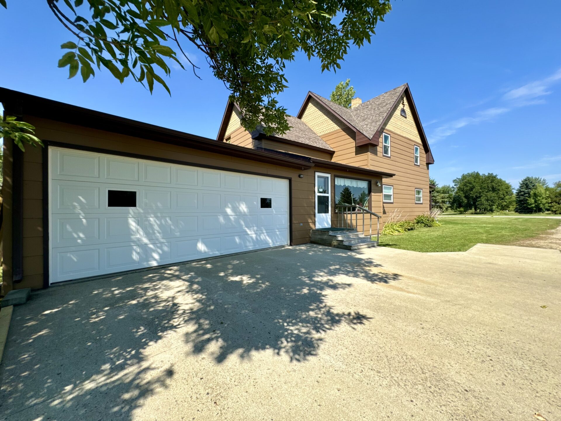 1803 Vander Horck St. – Britton, SD