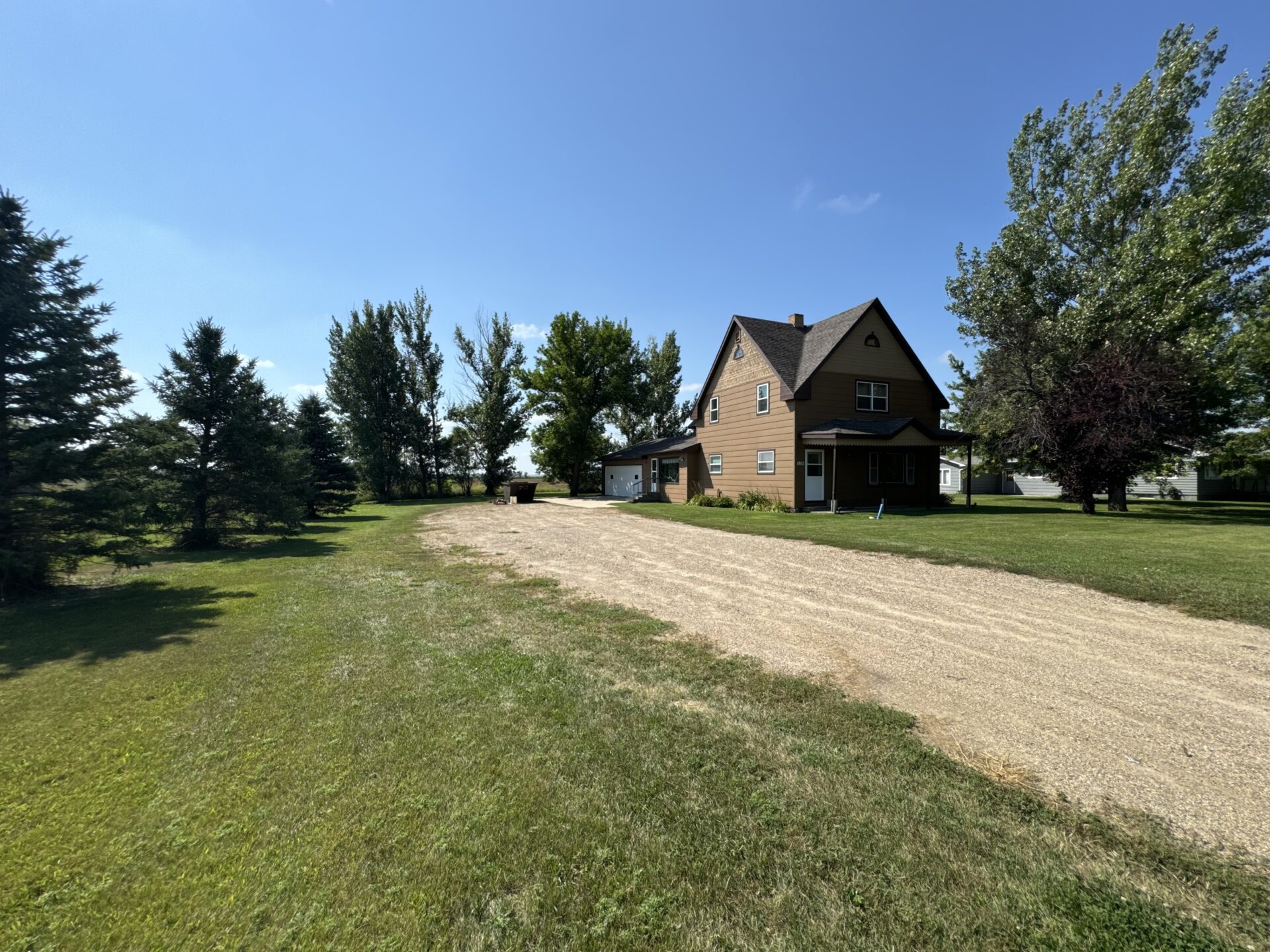 1803 Vander Horck St. – Britton, SD