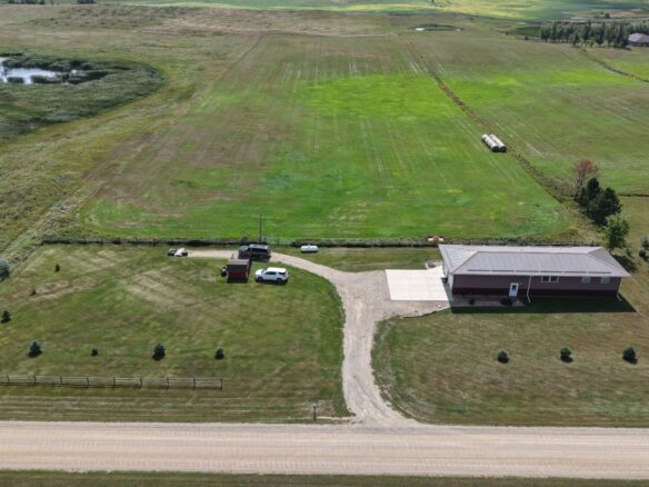 10+/- Acre – 42475 109th St. – Britton, SD