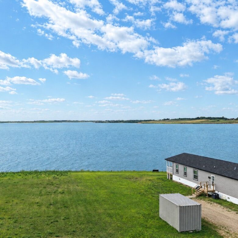 Waubay Lake – 1309 Doxsee Trail Webster, SD