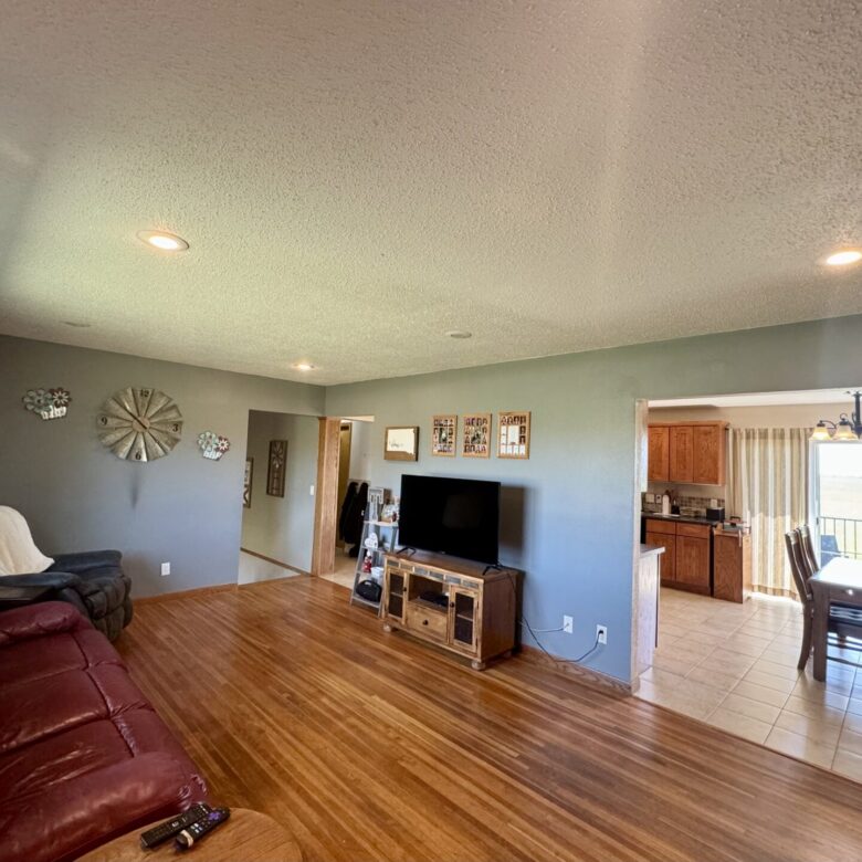 10+/- Acre – 42475 109th St. – Britton, SD