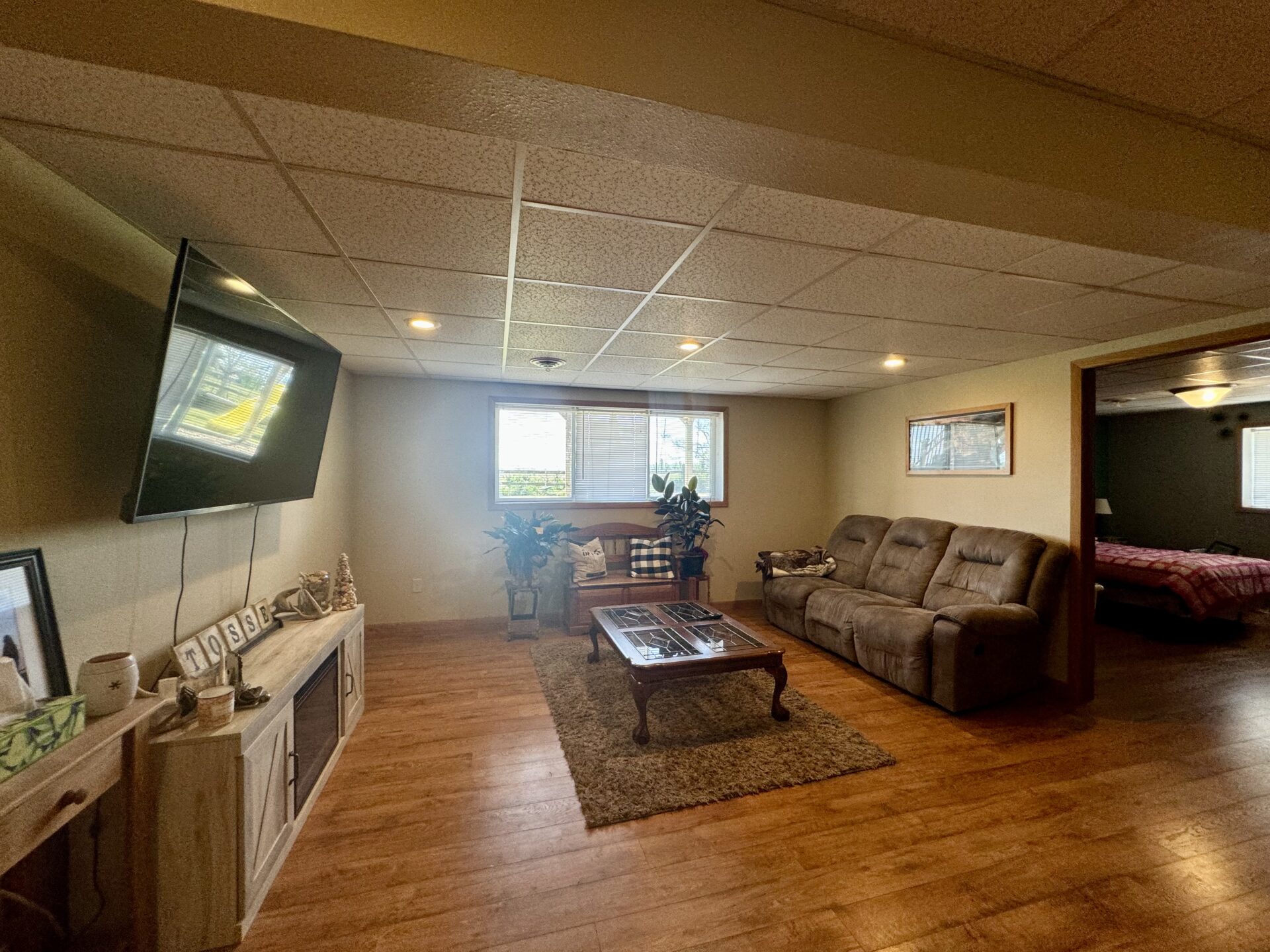 10+/- Acre – 42475 109th St. – Britton, SD