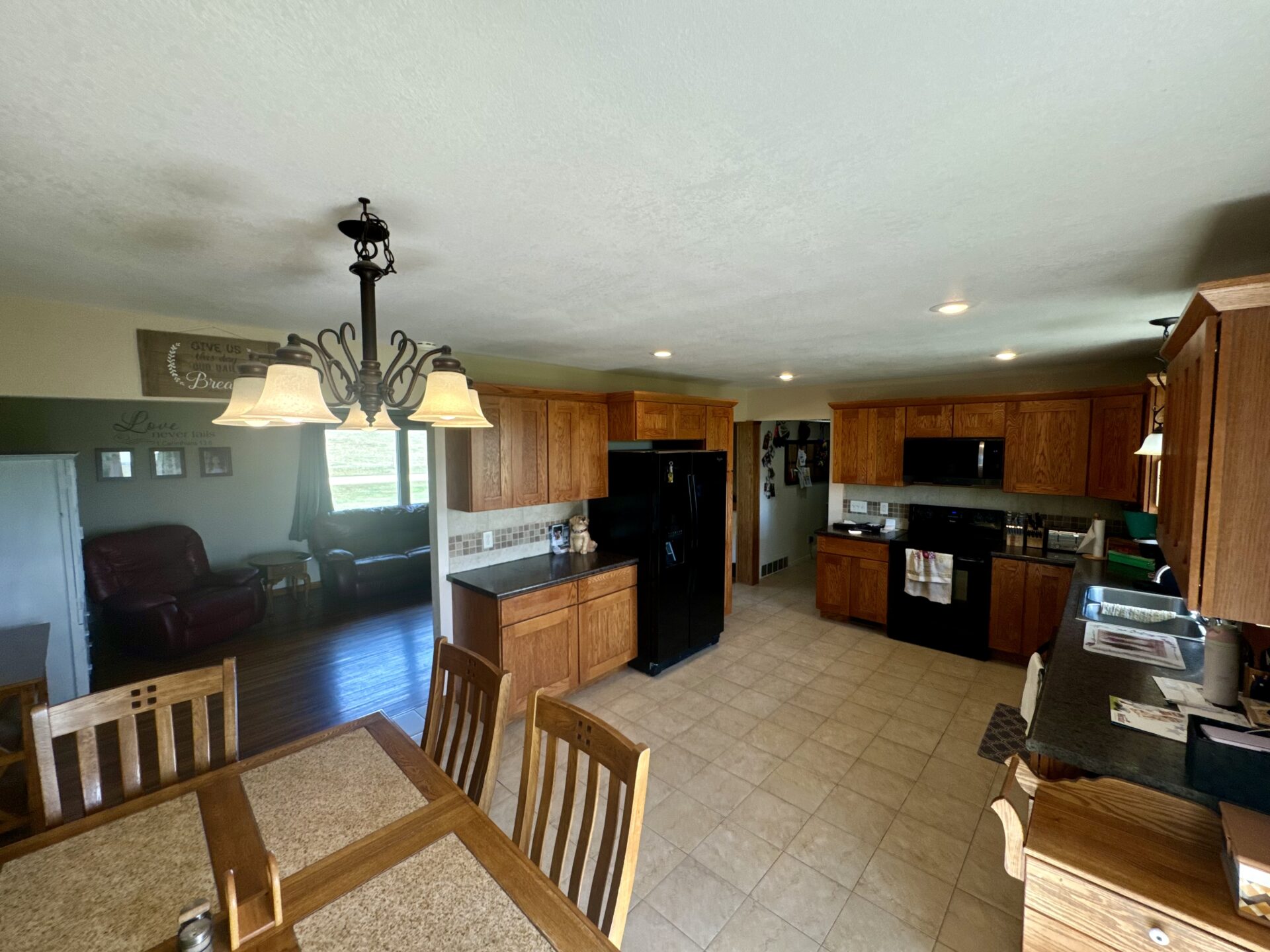 10+/- Acre – 42475 109th St. – Britton, SD