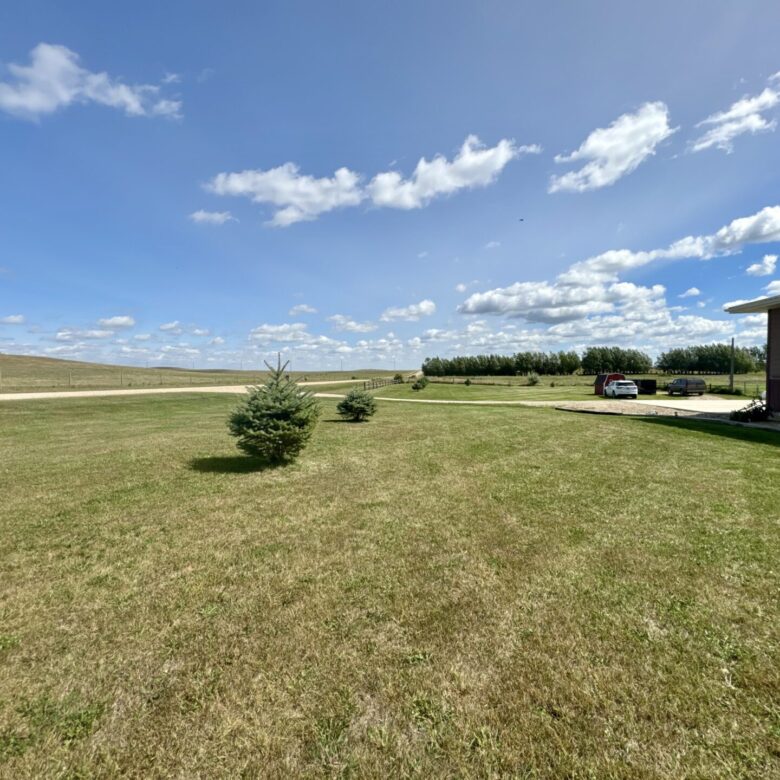 10+/- Acre – 42475 109th St. – Britton, SD