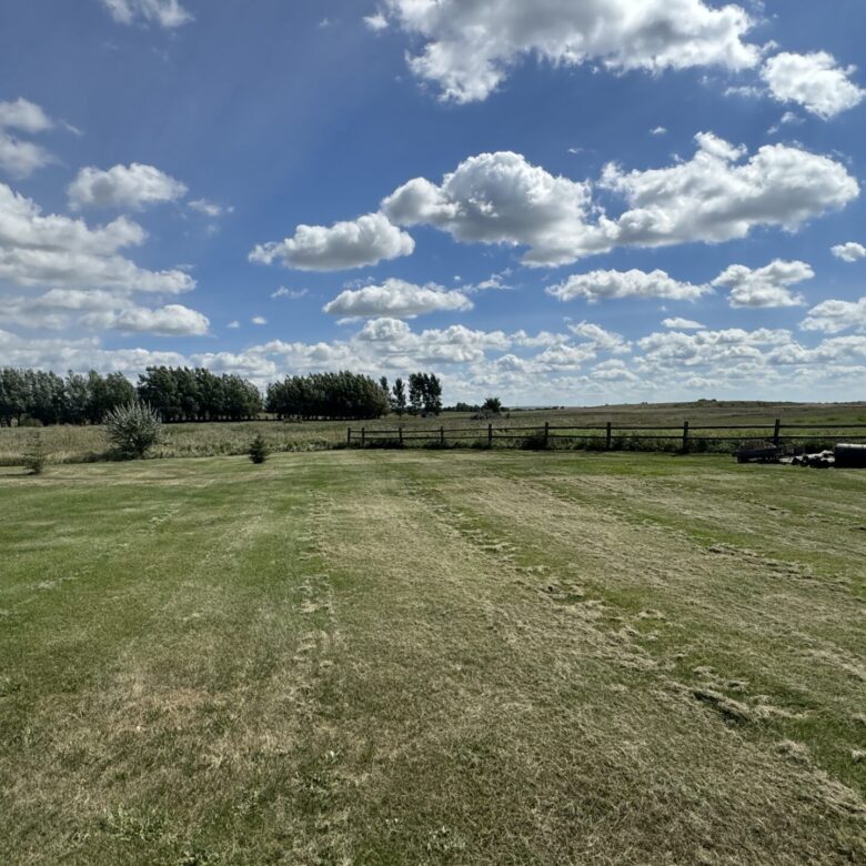 10+/- Acre – 42475 109th St. – Britton, SD
