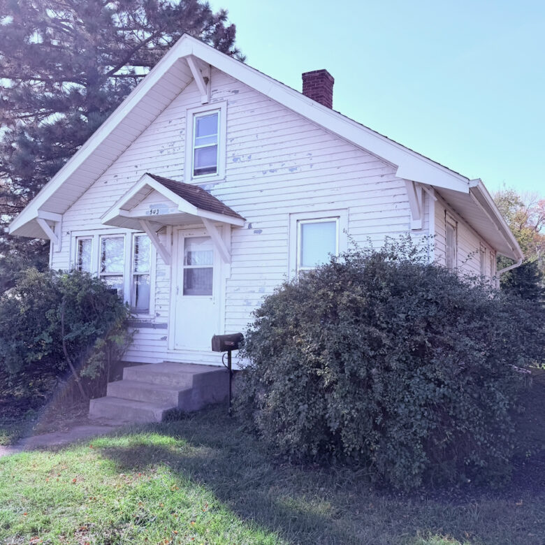 503 West 2nd Street – Webster, SD