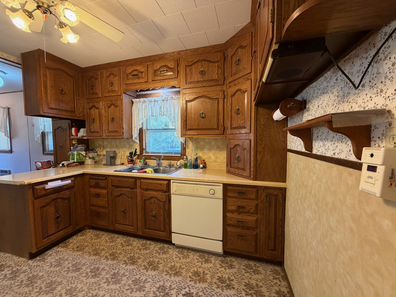 402 North Main Street – Veblen, SD