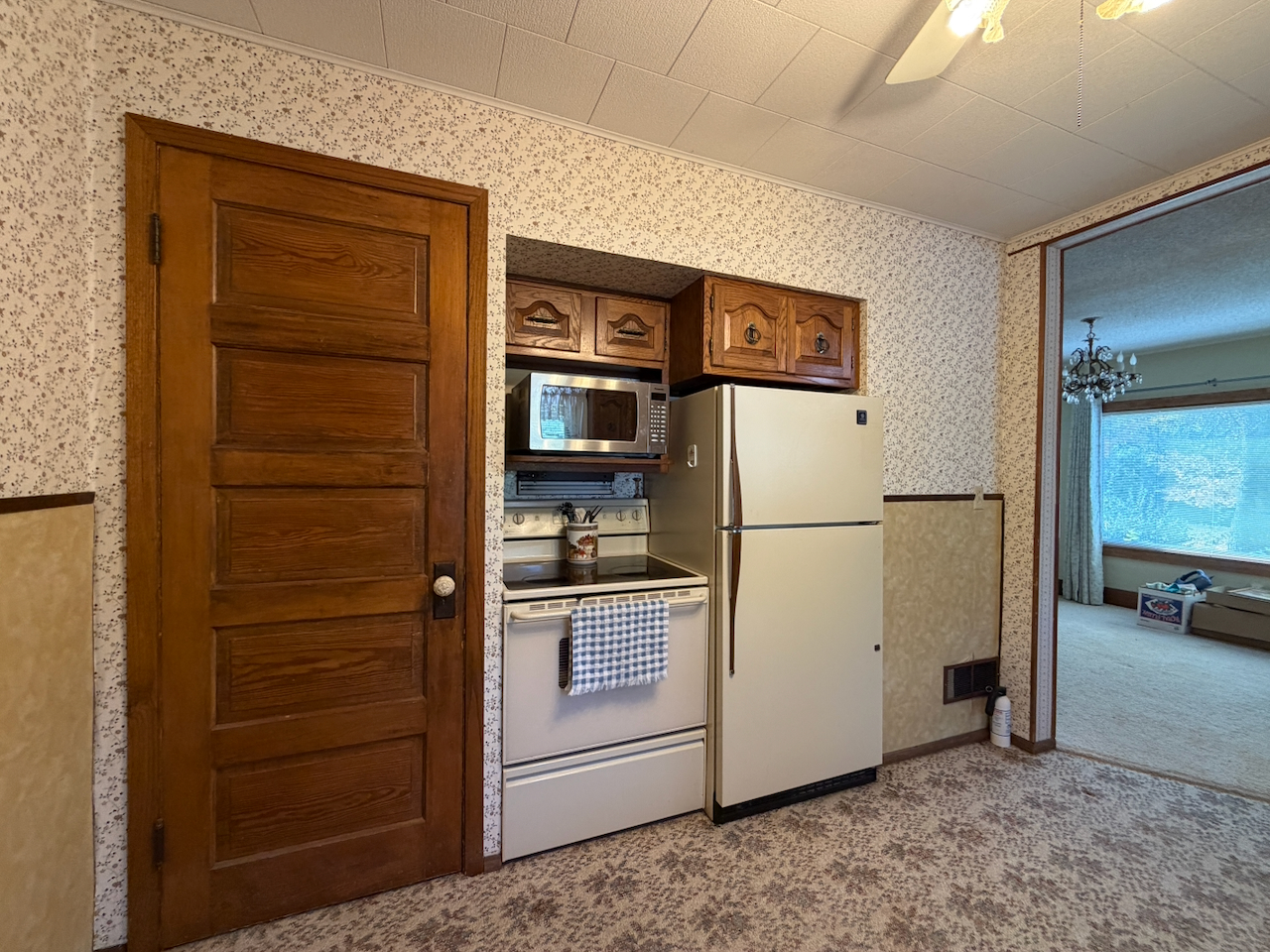 402 North Main Street – Veblen, SD