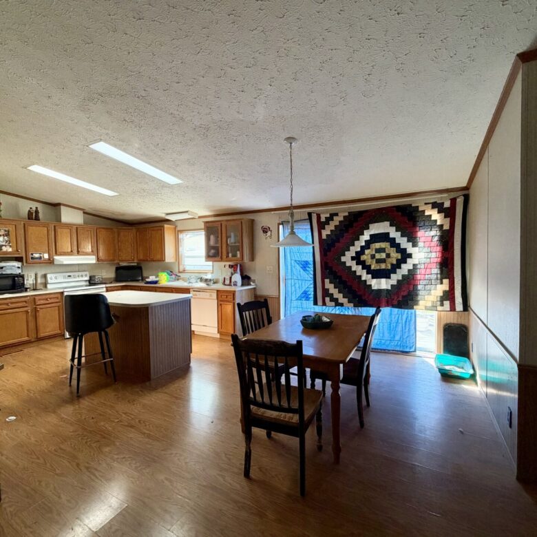 2005 Manufactured home
