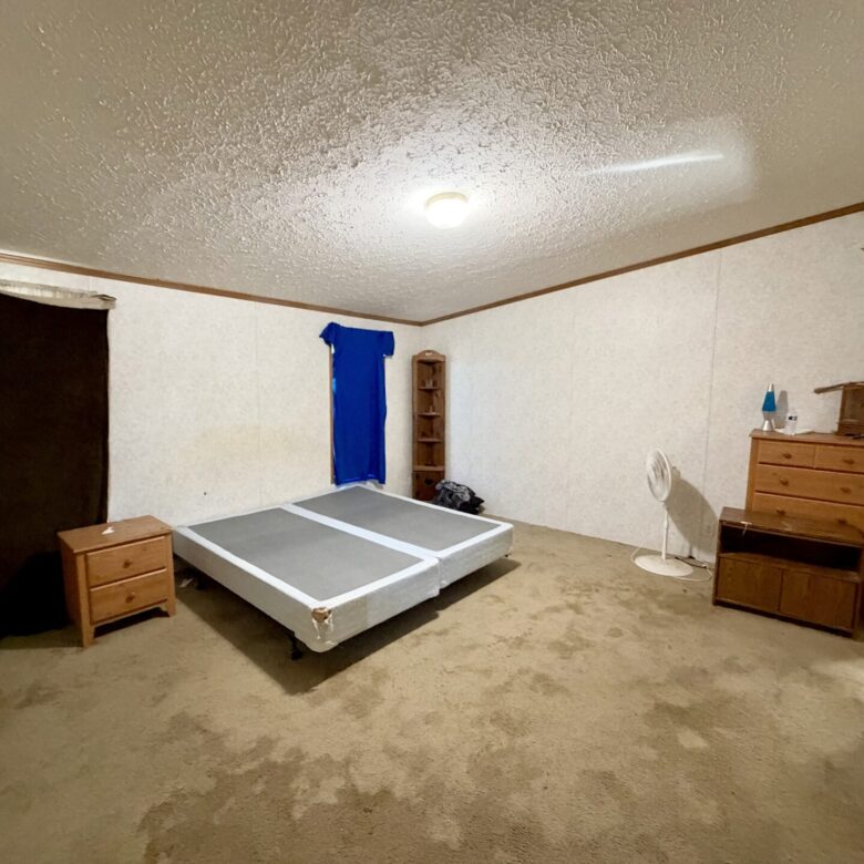 2005 Manufactured home