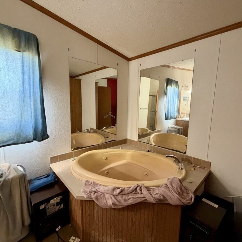 2005 Manufactured home
