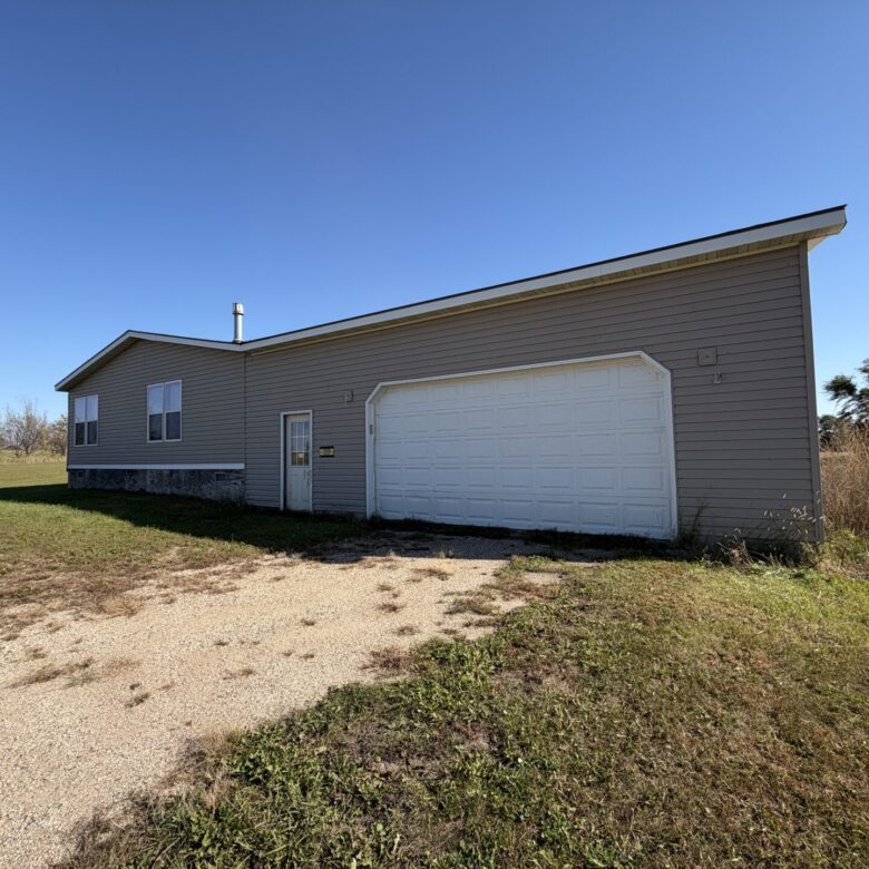 2005 Manufactured home